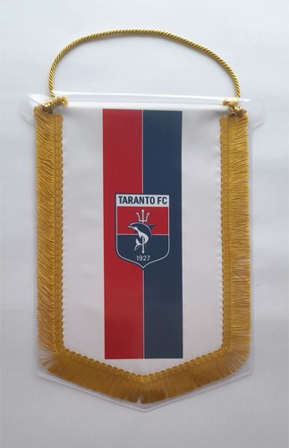 Gagliardetto taranto calcio - gagliardetto,