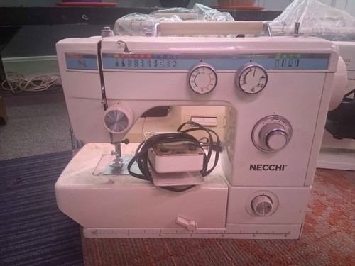 Lot necchi 535fa sewing - lot, 3