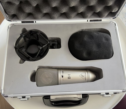Behringer microfono da - b-1,