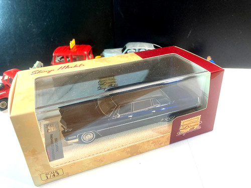 Cadillac fleetwood limousine - fleetwood,