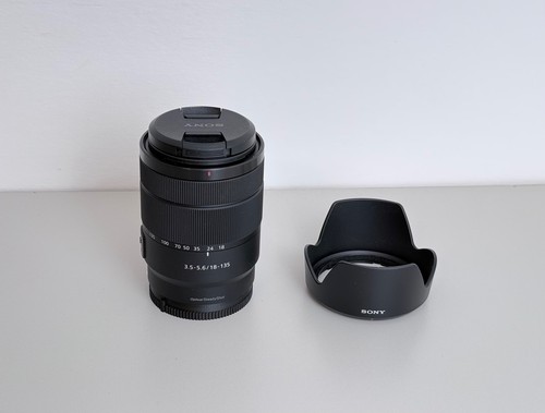 Sony 135 oss - mm,