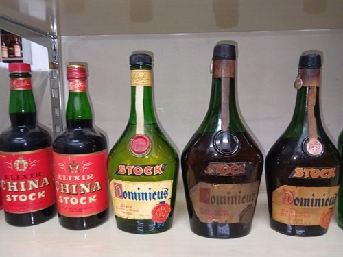 Bottiglie della stock sigillo - della,