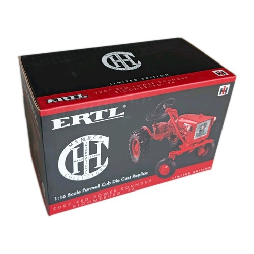 Trattore ertl farmall cub - trattore,