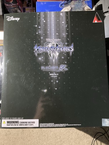 Play arts kai kingdom hearts - hearts, 3