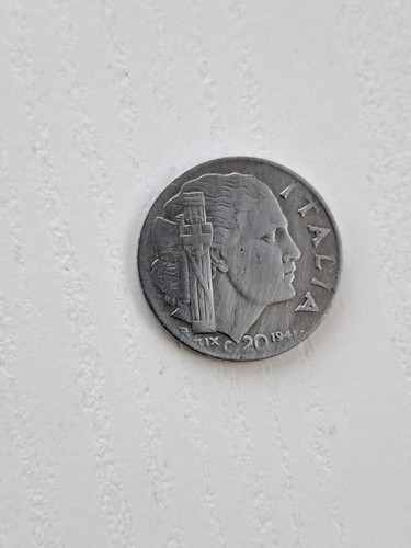 Moneta molto rara - molto,