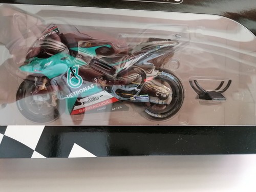 Minichamps yamaha yzr m1 - 1/12,