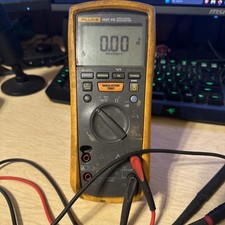 Fluke 1587 Multimetro digitale per isolamento FC - 1000V con cavi