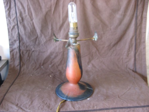 Superbe pied lampe pate - pied, en