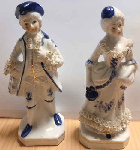 Capodimonte coppia figurini - di,