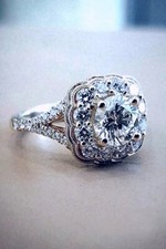 Anello solitario di
