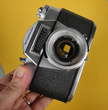 Voigtländer Bessamatic Fotocamera Vintage Reflex solo corpo. Monta ottiche Kodak