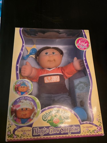 Bambola per bambini - nuova, con