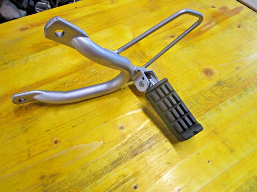 Pedana passeggero yamaha - sn,