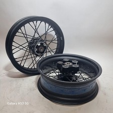 Coppia cerchi a raggi Ducati