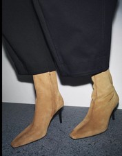 Stivaletti Zara scamosciati