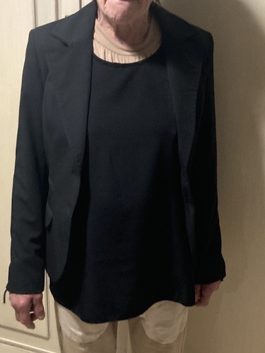 Giacca crop con bottoni
