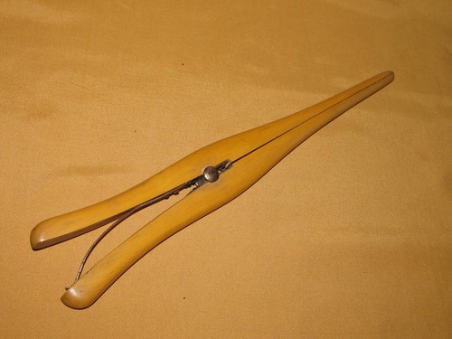 Antica pinza guanti legno - guanti, in