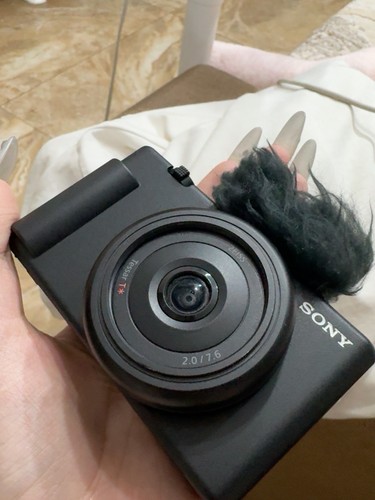Sony mp 4k f - mp, f/2