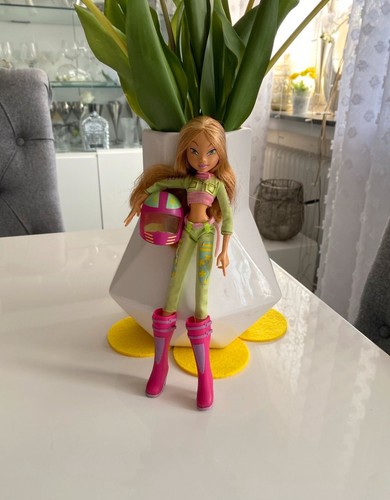Bambola winx club flora - winx,