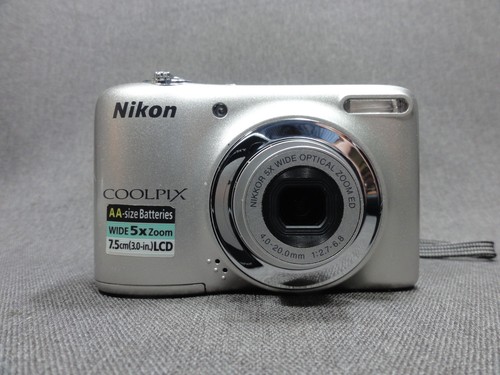 Fotocamera digitale nikon - fotocamera,