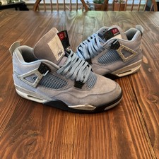 Nike Air Jordan 4 University