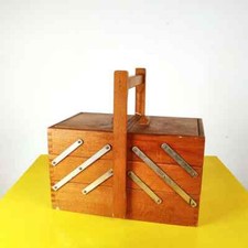 cestino vintage da cucito in