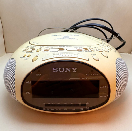 Sony dream machine icf cd831 - sony,