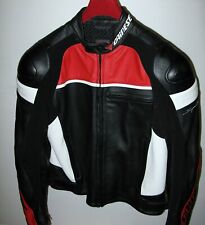 Giacca moto in pelle Dainese, pari al nuovo, mai usato, nero/rosso/bianco, tg 54