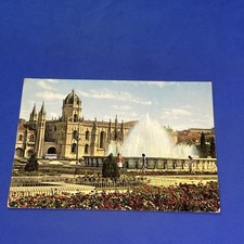 LISBOA PORTUGAL FONTE LUMINOSA