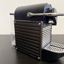 Nespresso Pixie Machine By