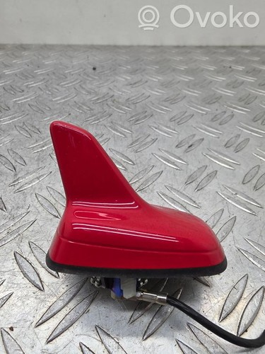 Audi 2013 antenna - audi,