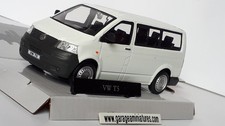VOLKSWAGEN MINIBUS T5 BLANC