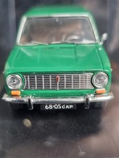 modellino dell'auto LADA VAZ