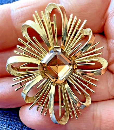 Classica spilla brooch - classica, trifari