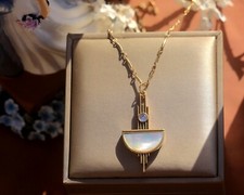 Collana Ciondolo Dorato Mezzo Cerchio Madreperla Bianco Arte Deco Stile SB2