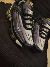 Nike Tuned Air Max Plus leggi