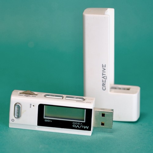 Vintage creative muvo v200 - creative, 1