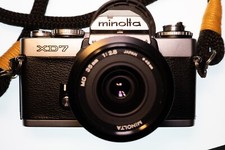 MINOLTA XD7 - 2 OBBIETTIVI E ACCESSORI
