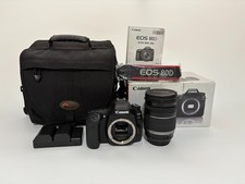 Canon EOS 80D EF-S 18-200mm