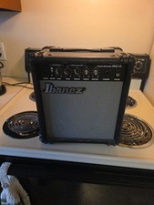 Ibanez IBZ-10 Amplificatore