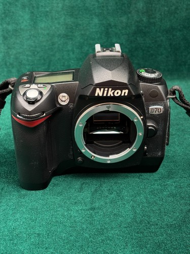 Solo corpo fotocamera nikon - corpo,