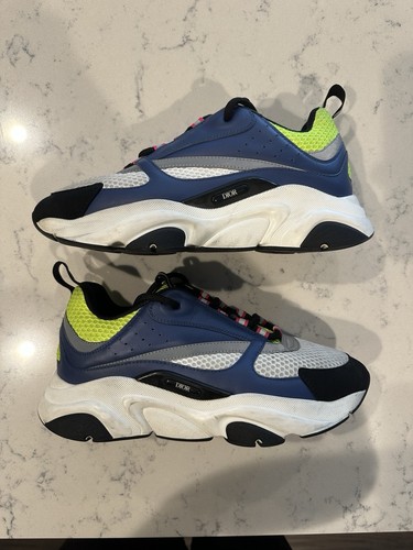 Taglia us sneakers - taglia,