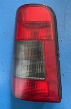 Faro Posteriore sinistro