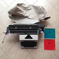 Macchina da scrivere anni 70