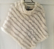 Poncho in pelliccia di