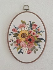 Quadro Ricamato A Mano 24x18cm