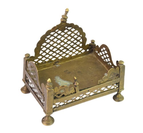 Vintage ottone singhasan - in,