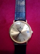 UNIVERSAL GENEVE GOLDEN SHADOW IN ORO 18 KT CON DATA