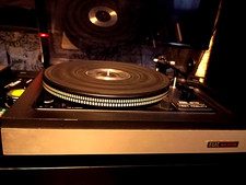 Giradischi ELAC 818 HIGH