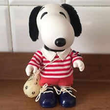 PEANUTS SNOOPY - Pupazzo PVC CALCIO SOCCER - 1958 1966 Action Figure Rubber Toys